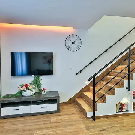 Apartment Silva - & Modern Split
